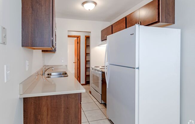 1 bed, 1 bath, 675 sqft, $1,095, Unit 319