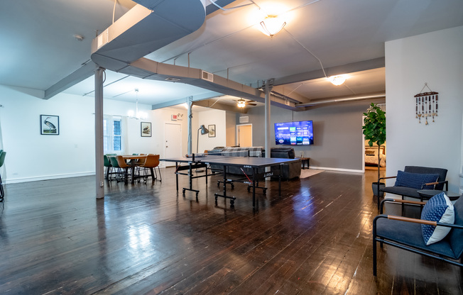 2010 S Wabash Ave, Chicago IL 2R