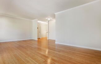 1 bed, 1 bath, 785 sqft, $1,795, Unit 30