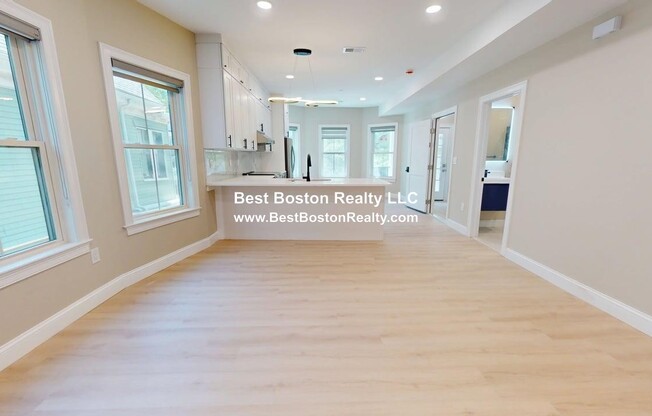 231 HIGHLAND AVE