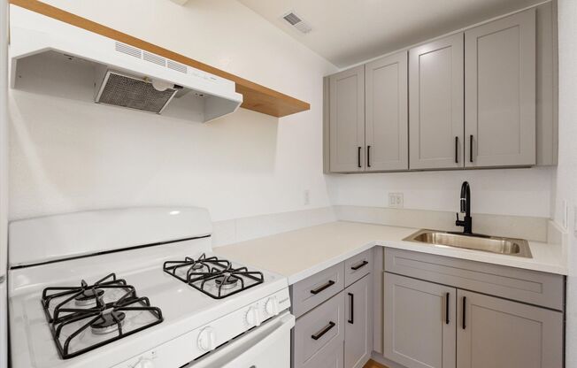 1329 W. Carson St.