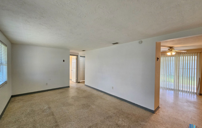 GORGEOUS 2 BEDS | 2 BATHS Home with a BONUS ROOM in Holiday available for rent! *MOVE-IN SPECIAL*