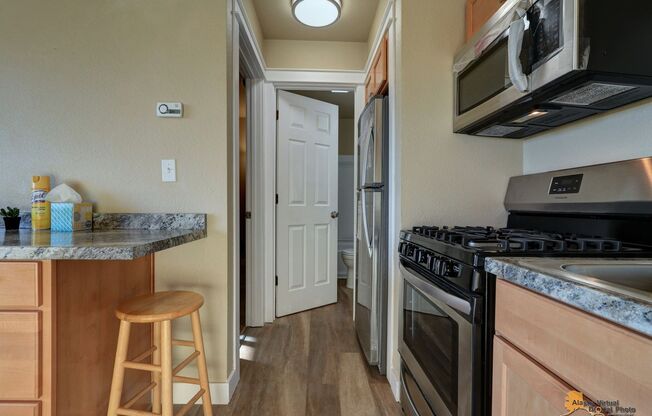1 bed, 1 bath, $1,095, Unit 2
