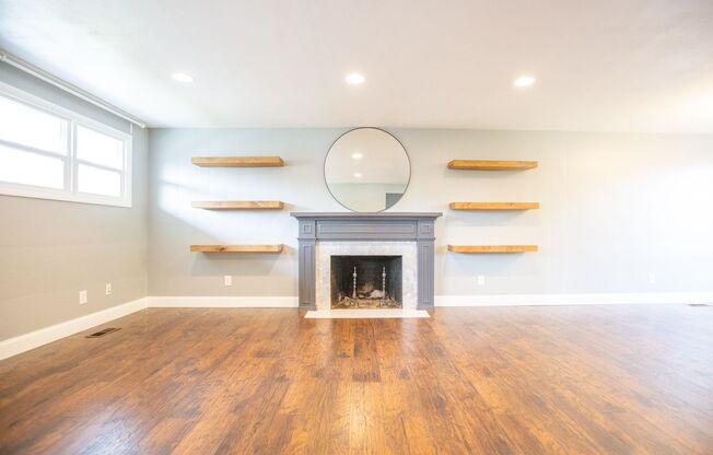 South Salem 4 Bedroom 2 Bath Home Available Mid June !!!