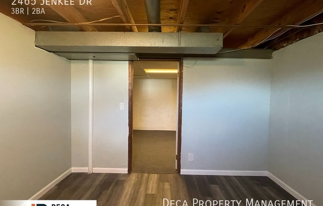 3 beds, 2 baths, 1,000 sqft, $1,545