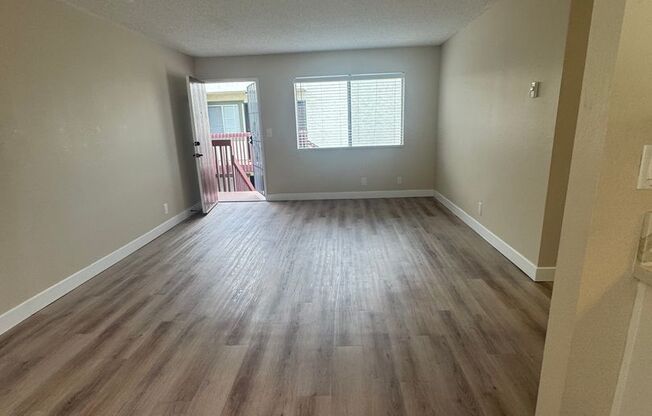 2 beds, 2 baths, 900 sqft, $3,395, Unit 70