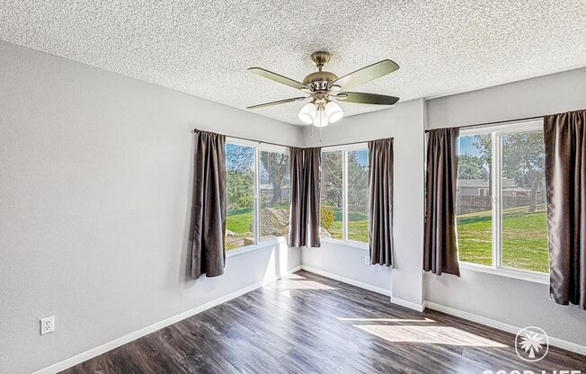 Stunning 3BD/2.5BA Townhouse in El Cajon W/ Central A/C, W/D, 2 Balconies, & Community Pool/Spa!