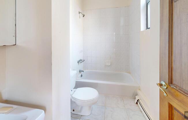 Studio, 1 bath, $2,790, Unit 6C