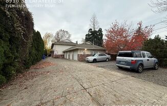 8916 SE LAFAYETTE ST