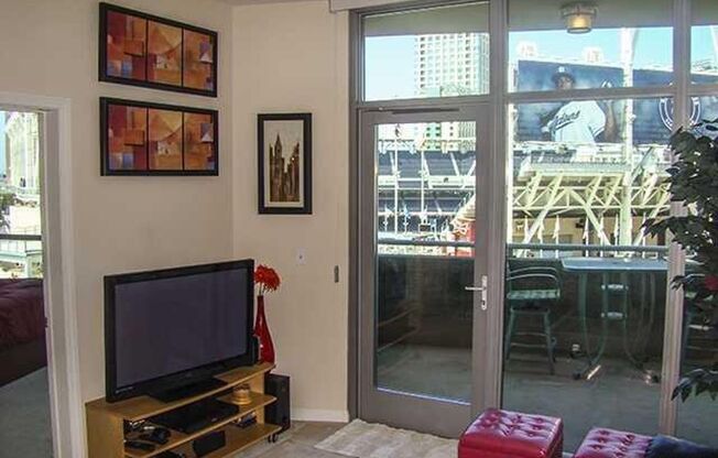 Beautifully Furnished Condo Right Across from Petco Park