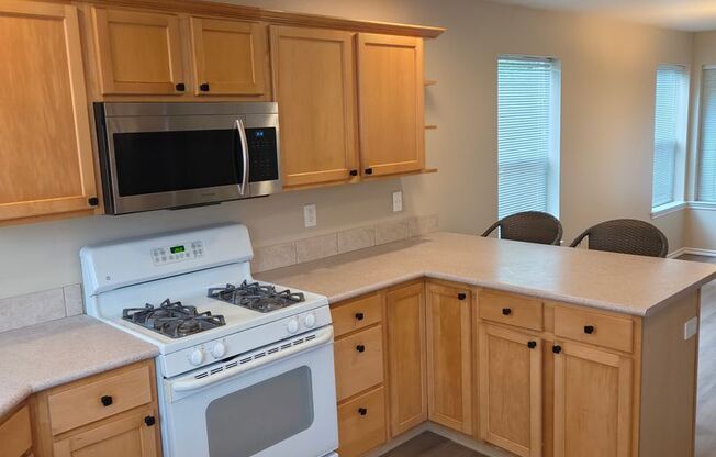 918 Orchid Place