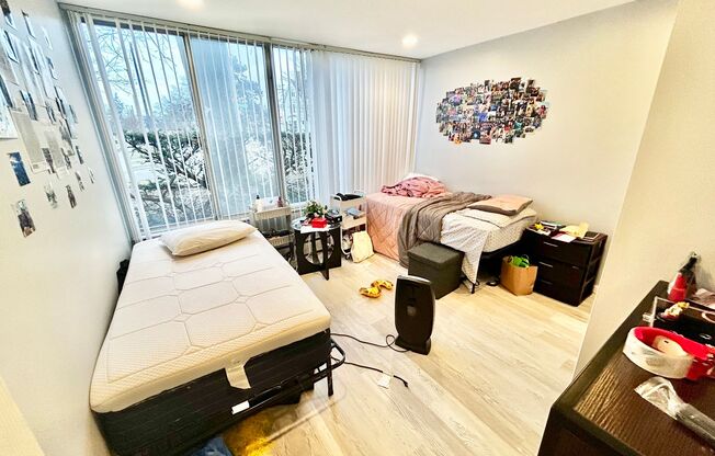 2 beds, 1 bath, 768 sqft, $2,380, Unit 109