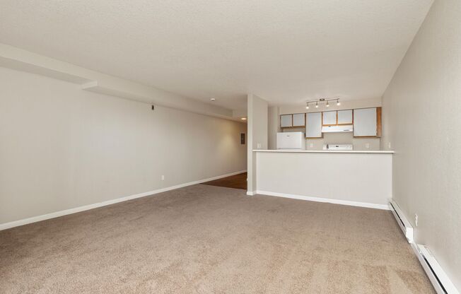 Studio, 1 bath, 504 sqft, $1,735, Unit 301