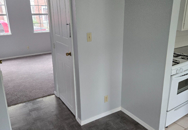 7046 PAXTON RD