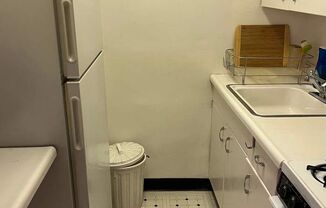 77 W 55 ST