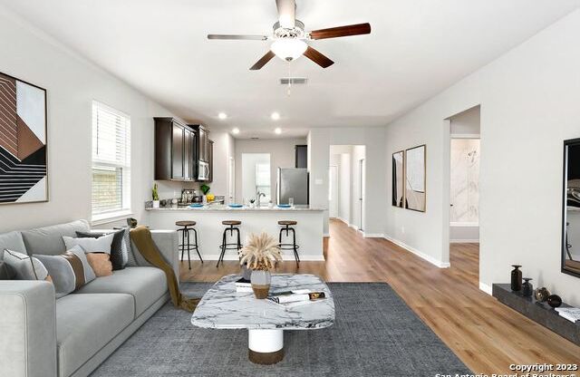 9147 BENNETT FRST