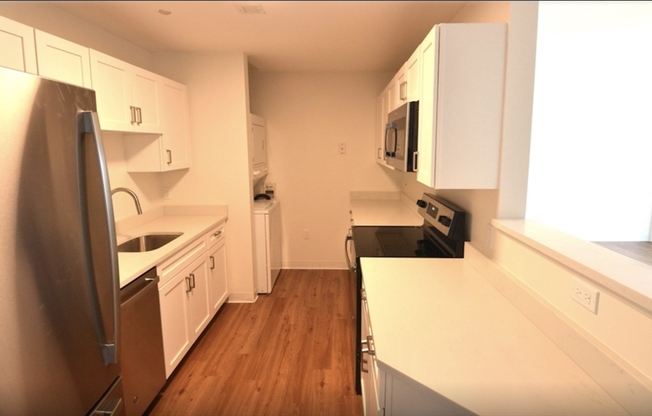 1 bed, 1 bath, 632 sqft, $3,435, Unit 114