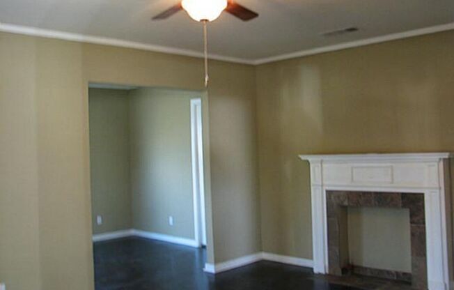 Lover's Lane Heights - 7414 Robin Rd.
