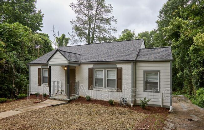 1235 BEECHVIEW DR SE