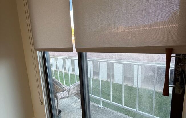 Studio, 1 bath, 400 sqft, $995, Unit 240W