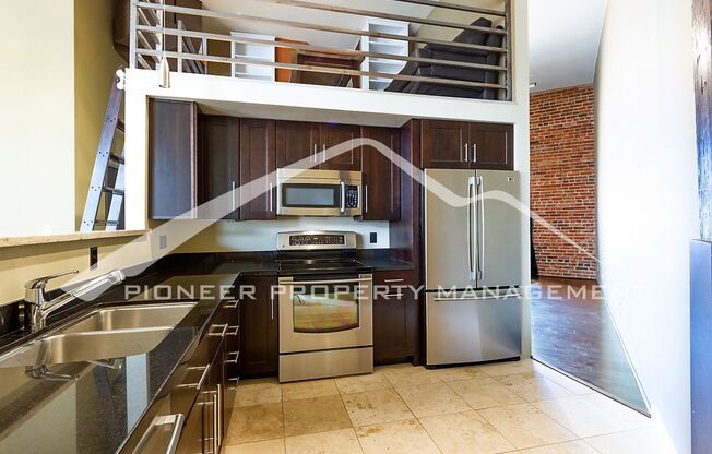 1 bed, 1 bath, $2,450