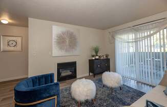 Autumn Oaks model Silverleaf II entry