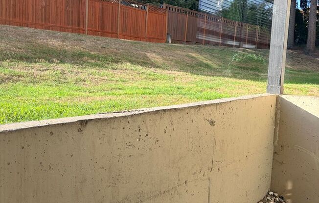 2 beds, 1.5 baths, 950 sqft, $2,200, Unit 117