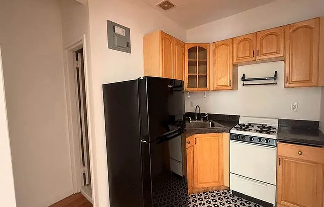 315 W 91 ST