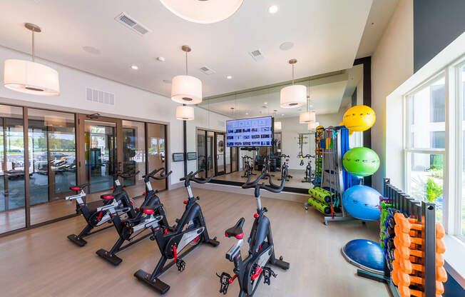 Ciel Luxury Apartments | Jacksonville, FL | Yoga, Spin & TRX Training Zone