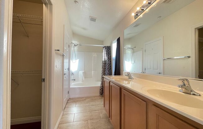 10122 ASpen Rose Unit 101