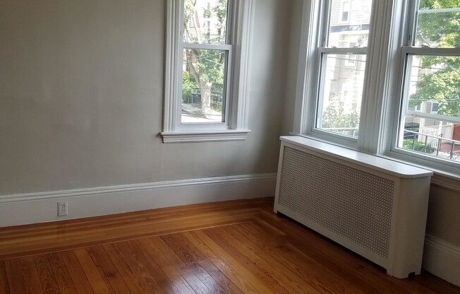 66 PEARSON AVE