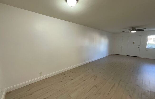 Pier Pointe: Lower 1 Bedroom 1 Bath Condo