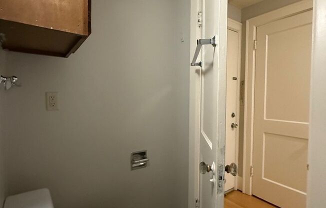 Studio, 1 bath, 280 sqft, $925, Unit 310