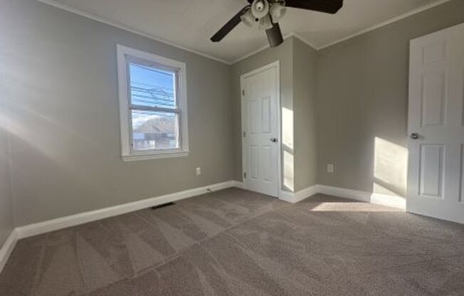 3 beds, 1 bath, $2,000