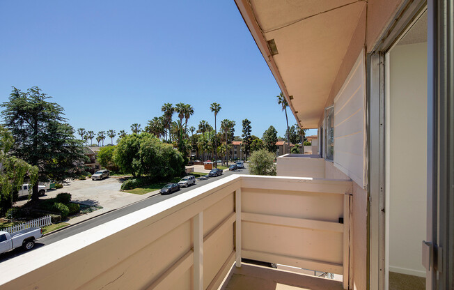 Emerald Manor Apartments