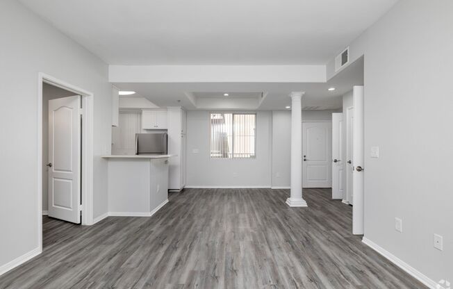 2 beds, 2 baths, 1,200 sqft, $2,898, Unit 207