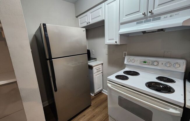 1 bed, 1 bath, $1,275, Unit Unit 8