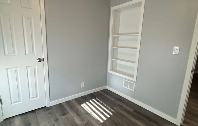 Charming 2-Bedroom Home- 2753 Dean Circle- More Photos Coming Soon