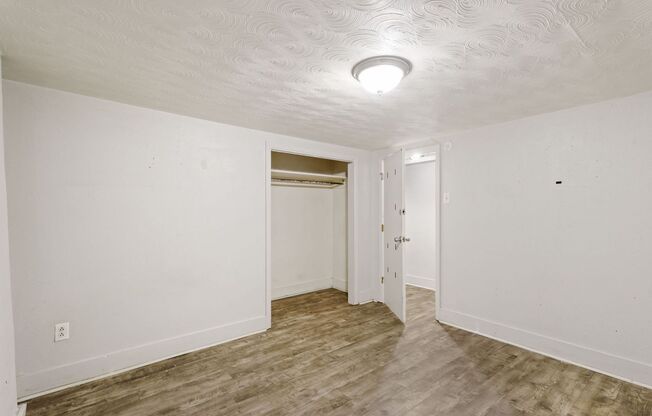 4 beds, 1 bath, $1,450, Unit 1820 11TH AVE UNIT 2