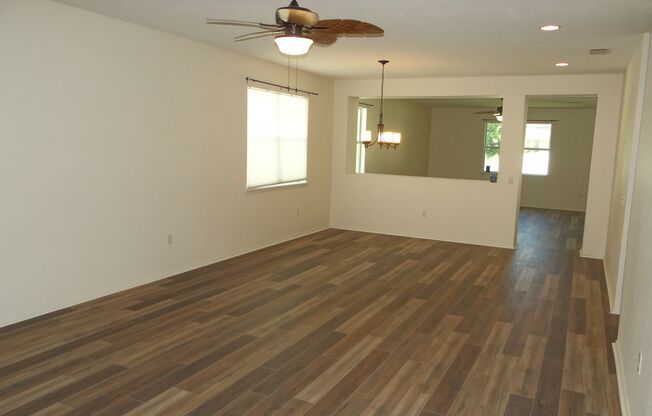 Spacious 4/2/2 home in south St Petersburg