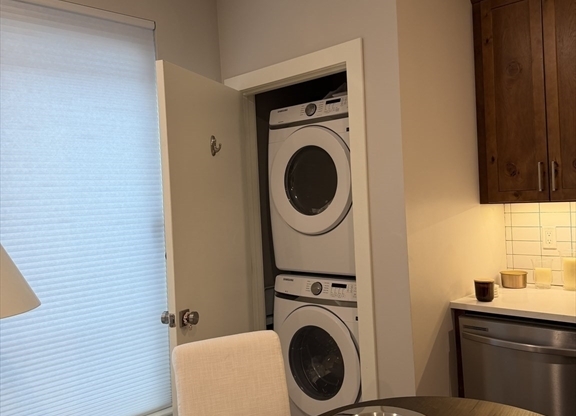 1 bed, 1 bath, 530 sqft, $2,800, Unit 404