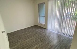 1 bed, 1 bath, 523 sqft, $1,099, Unit 330