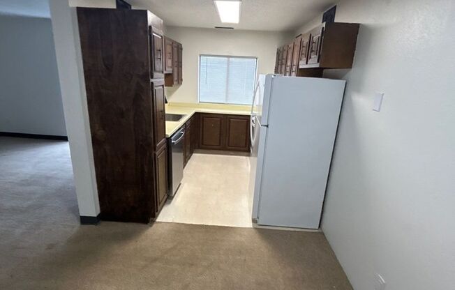 1 bed, 1 bath, 806 sqft, $825, Unit 201-107E