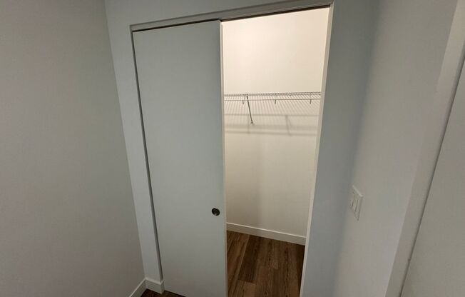 1 bed, 1 bath, 665 sqft, $1,995, Unit 310