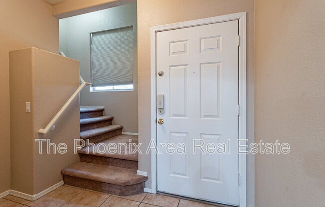 1930 E HAYDEN LN