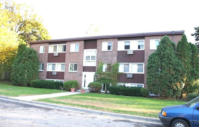 6401/6421 Pleasant Ave LLC