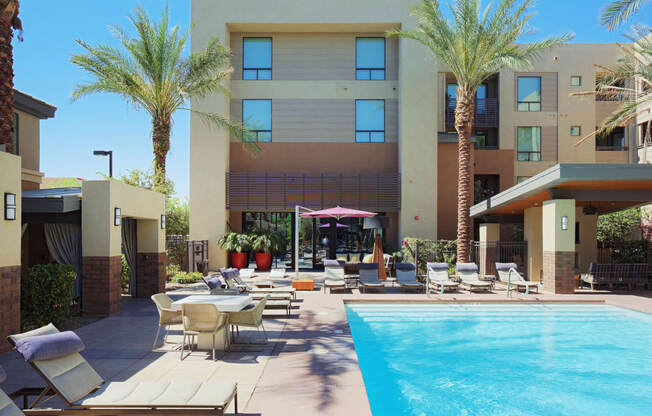 Swimming Pool And Sundeck at Audere Apartments, Arizona, 85016