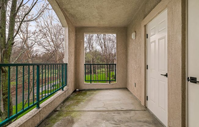 3 beds, 2 baths, 1,272 sqft, $2,125, Unit 231