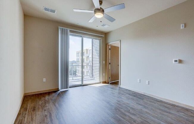 1 bed, 1 bath, 693 sqft, $1,750, Unit 405