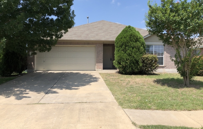 Beautiful home located in the desirable North Creek community in Leander!